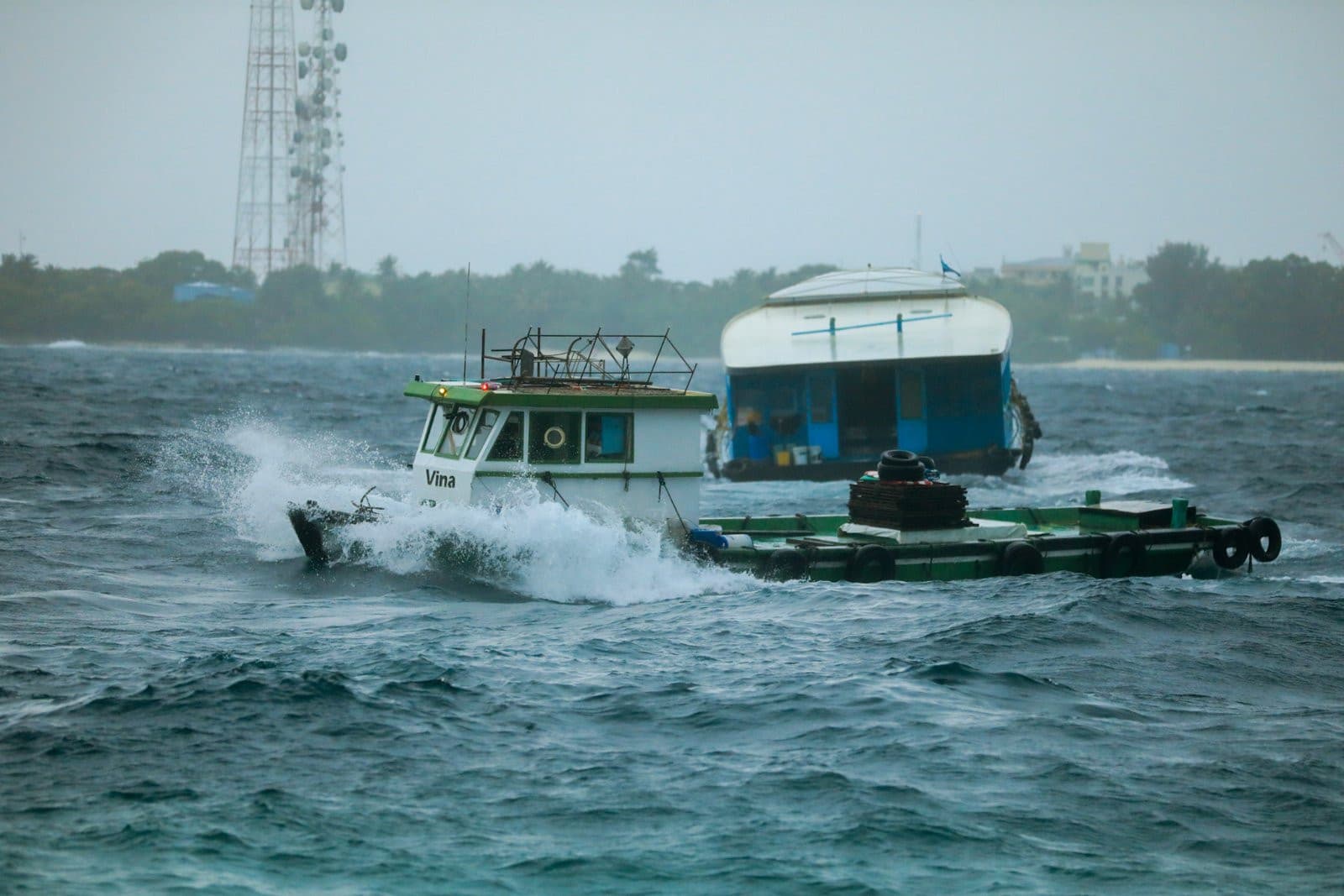 ބޯކޮށް ވާރޭވެހި ކަނޑުތައް ގަދަވާނެ ކަމަށް ލަފާކޮށް ހއ. އިން ތ. އަތޮޅަށް ހުދު ސަމާލު ނެރެފި